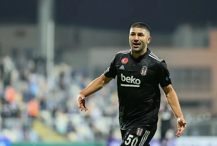 Son dakika Beşiktaş haberleri: Beşiktaş Galatasaray’ın golcüsünü alıyor! Valerien Ismael onayladı