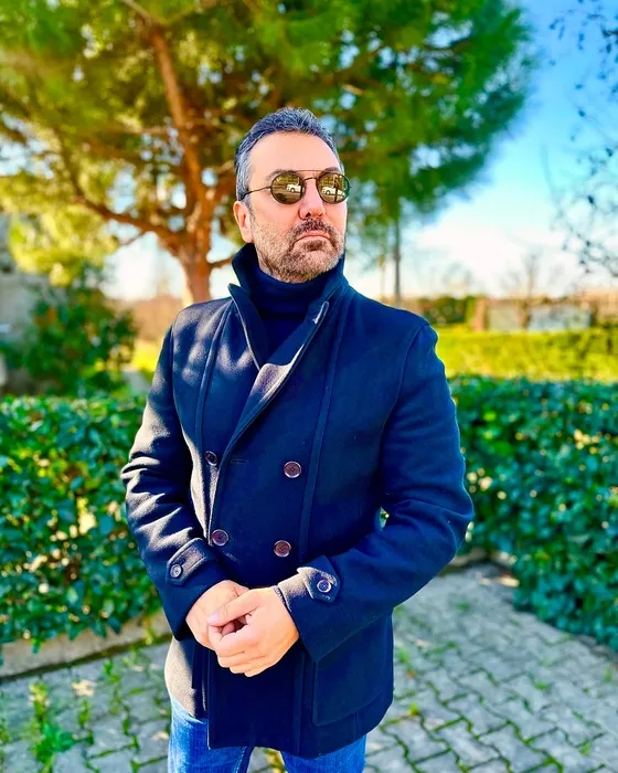 Aynalı Tahir’in yıldızı Saruhan Hünel’den yürek yakan paylaşım! Annemiz için dua edin...