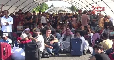 Kurban Bayramı’nı ülkelerinde geçirmek isteyen Suriyeliler sınırda izdihama sebep oldu!
