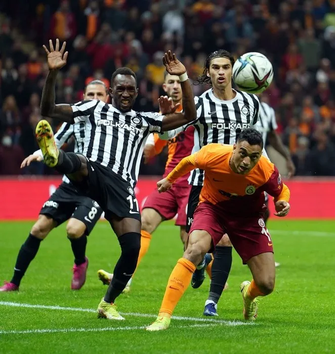 Son dakika: Galatasaray'da Mostafa Mohamed depremi! Takımdan gidecek