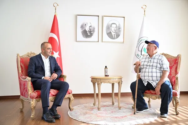 gaziosmanpasada-yarim-asirlik-mulkiyet-sorunu-cozuldu-ilk-tapu-teslim-edildi-1790254864061.jpg