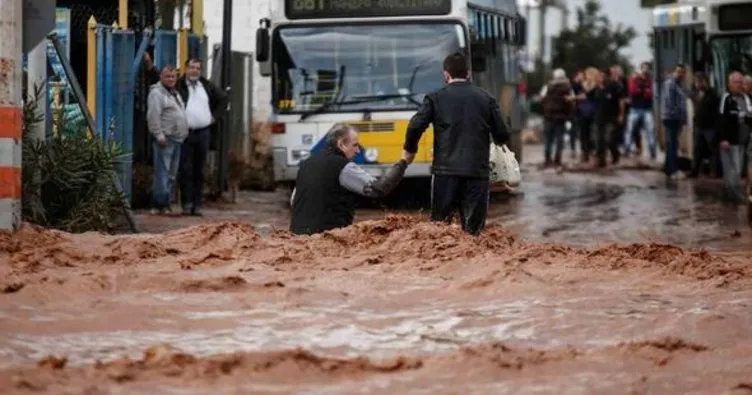 Son Dakika Haberi: Yunanistan’da sel felaketi: OHAL ilan edildi!
