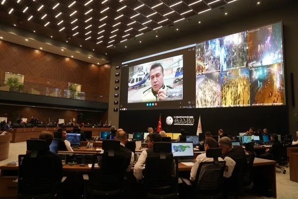 turkiyedeki-yilbasi-tedbirleri-gamerden-izleniyor-1672515032497.jpeg