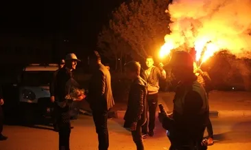 Manisa’da polislere meşaleli kutlama