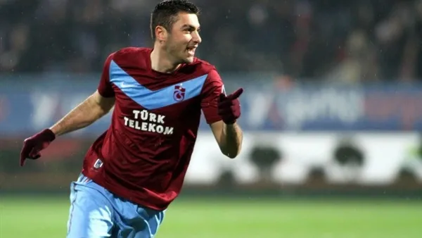 el-muhaberat-hapishanesinde-trabzonspor-formasi-bulundu-1735047825921.jpg