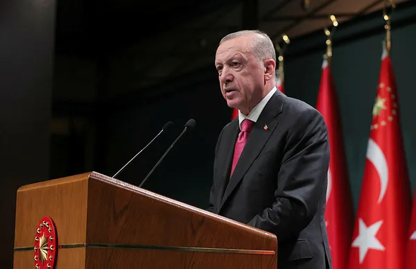 son-dakika-baskan-erdogandan-suriyede-yeni-harekat-sinyali-hazirliklar-tamamlandiginda-yeni-operasyonlar-basla-1653328345789.jpg Son dakika: Başkan Erdoğan'dan yeni harekat sinyali! Perşembe gününe işaret etti