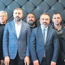 CHP mitingini DEM’e sattılar