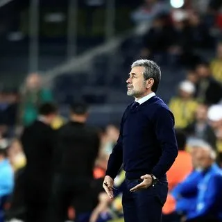 Aykut Kocaman Sahadan çekilen takım Beşiktaş