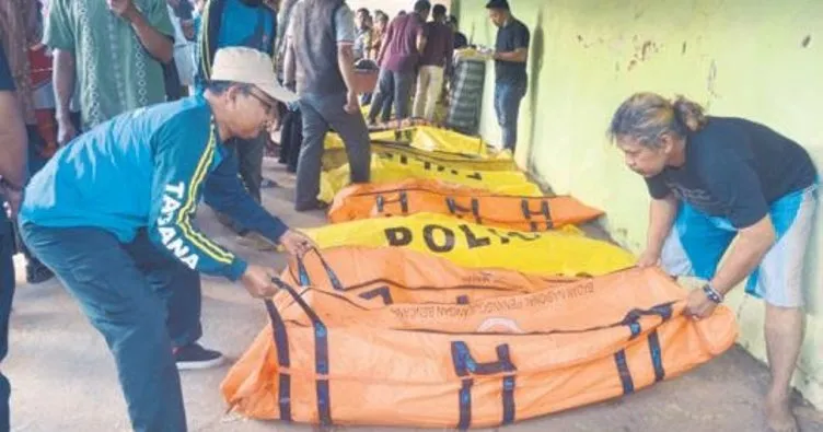 Endonezya’da tekne faciası: 15 ölü