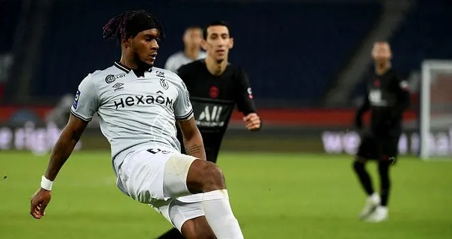 Galatasaray'da transfer hareketliliği yaşanıyor! Andreaw Gravillon...