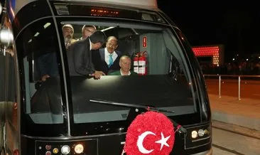 Başkan Erdoğan Antalya’da tramvay hattı açıp test sürüşü yaptı