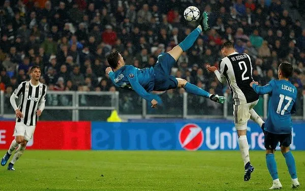 Ronaldo attı, sosyal medya çıldırdı