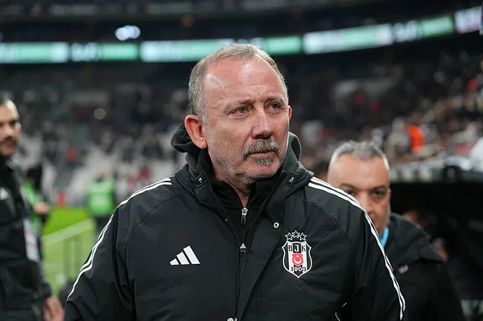 canli-super-ligde-besiktas-antalyaspor-maci-1775842811657.jpeg