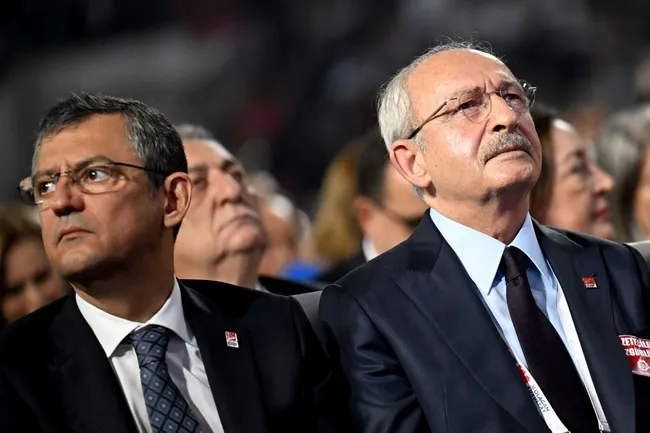 CHP’de Kılıç artığı’ kavgası! Özgür Özel’in ‘rötarlı’ kınaması krizi daha da büyüttü
