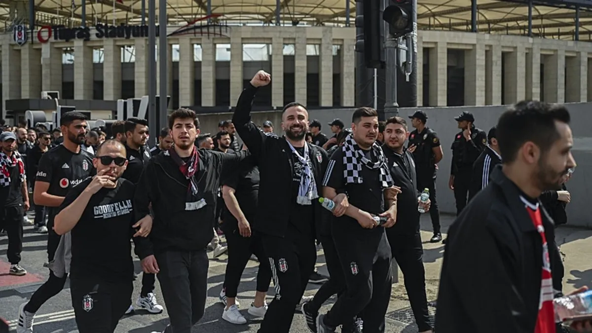 Beşiktaş taraftarı, Ülker Stadyumu’na geldi