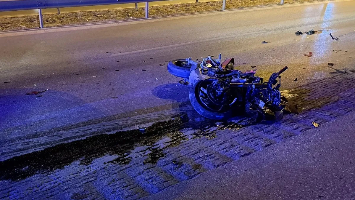 Çorum’da motosiklet kazası! 21 yaşındaki genç hayatını kaybetti Çorum’da motosiklet kazası! 21 yaşındaki genç hayatını kaybetti