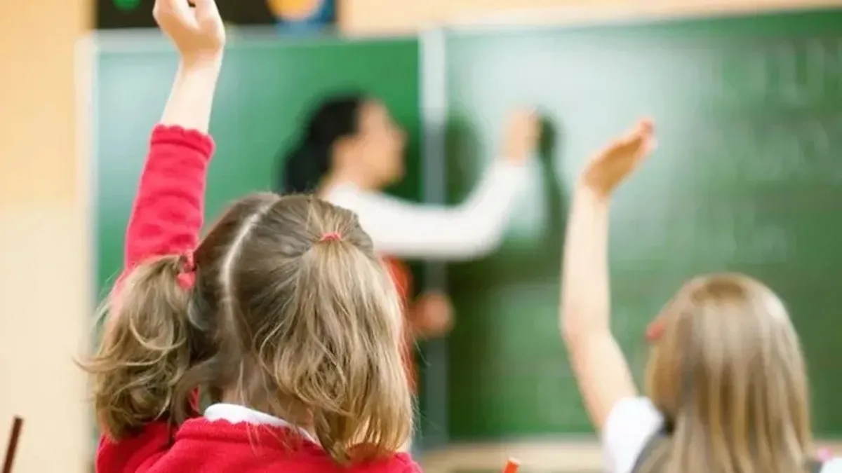 Yaz tatili sonrası okulların açılacağı tarih belli oldu! MEB ile 2025-2026 birinci dönem dersleri ne zaman başlıyor?