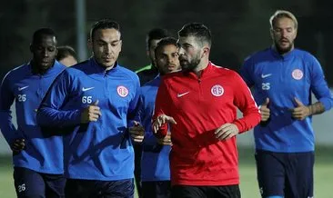 İbrahim Dağaşan, Antalyaspor’a antrenör olarak döndü