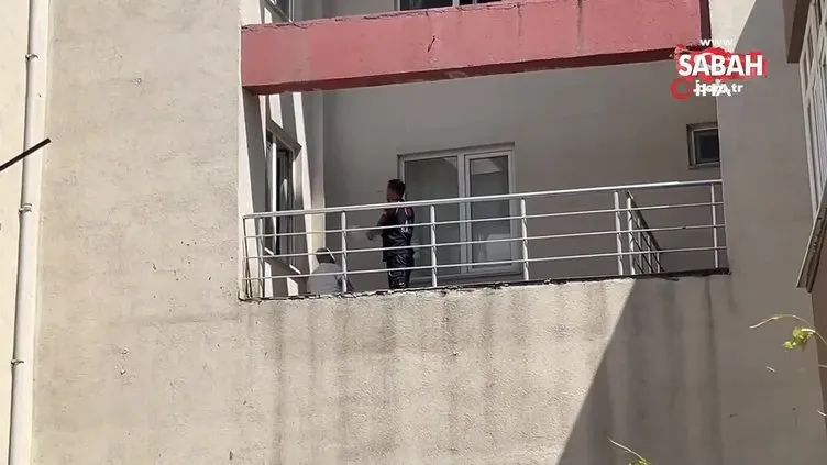 Öfkeli koca evi bastı: Karısının yanında yakaladığı adam balkondan atladı