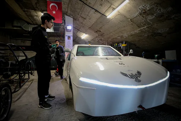 liseliler-gelistirdikleri-elektrikli-aracla-teknofestte-bu-kez-zirveyi-hedefliyor-1774178907178.jpg