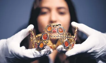 Josephine’in taçlarına servet