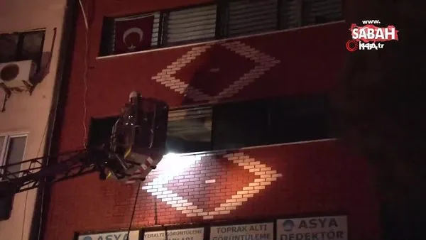 İstanbul Üsküdar'da iş yerinde yangın çıktı, evin köpeği sahibini uyandırarak haber verdi | Video