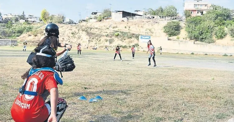 Sarıçam’da beyzbol zamanı