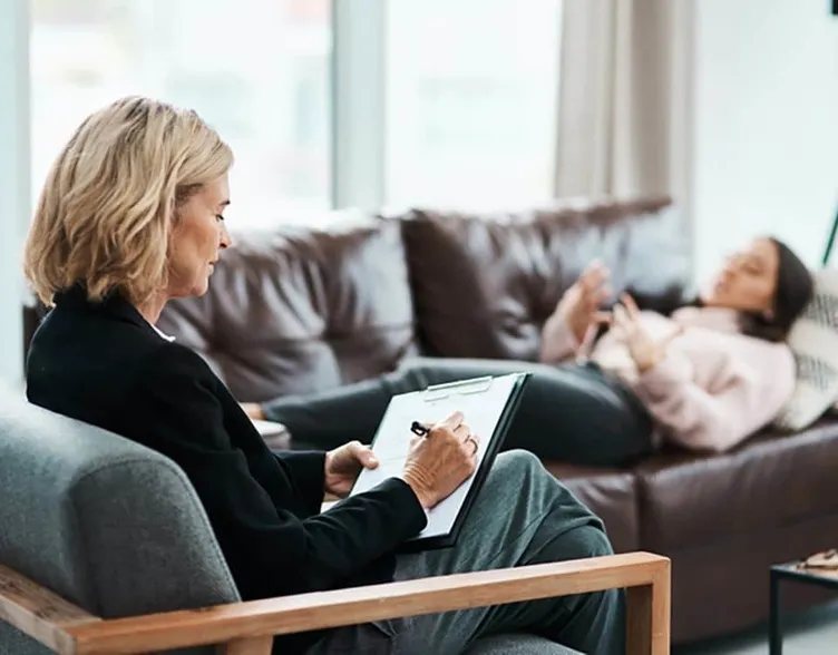 Sahte psikolog vurgunu! Sayı 500 bini aştı: Toplum sağlığını tehlikeye atıyorlar...