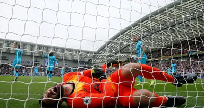 Fransız kaleci Lloris’in kolu kırıldı! Oksijen tüpüyle sahadan çıkarıldı