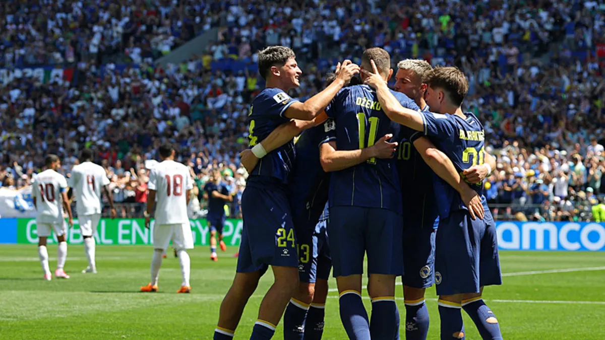 2026 Dünya Kupası’nda Bosna Hersek, Katar’ı 3 golle geçti! Avantajı kaptı 2026 Dünya Kupası’nda Bosna Hersek, Katar’ı 3 golle geçti! Avantajı kaptı