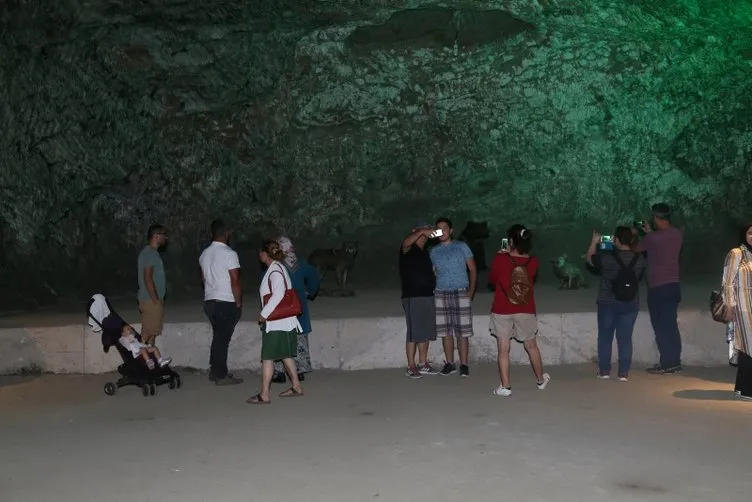 Çankırı’da 5 bin yıllık mağaraya ziyaretçi akını