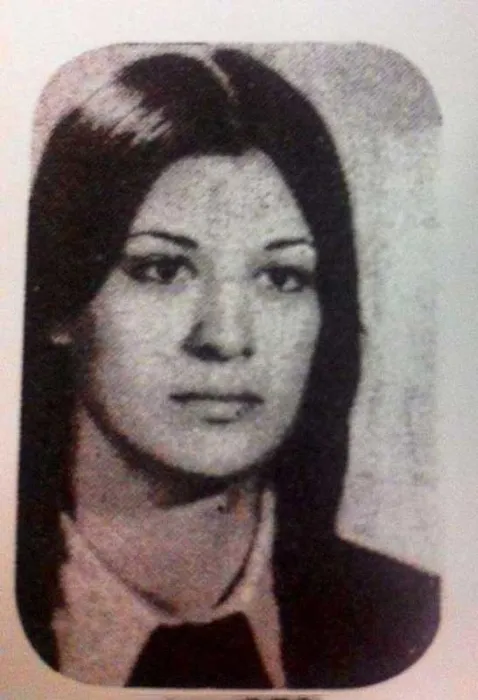 Yeşilçam’ın en efsane güzellerindendi! Gençlik hali olay oldu! Kim olduğunu tanıyabildiniz mi?