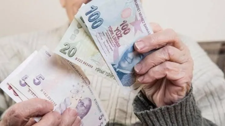 Milyonlarca vatandaşa yeni maaş: 2021 yılında SSK, Bağkur, memur ve emeklisinin maaşı ne kadar olacak?