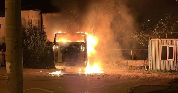Suadiyespor’un otobüsü alevlere teslim oldu