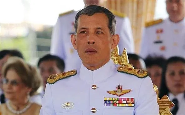 Tayland Kralı yine yakalandı!
