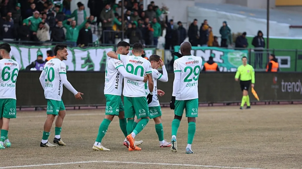 Alagöz Holding Iğdır FK: 1 - Ahlatçı Çorum FK: 0
