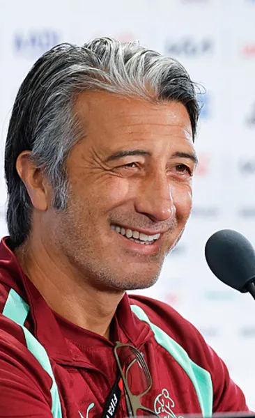 Murat Yakın: Daha zeki olmalıyız