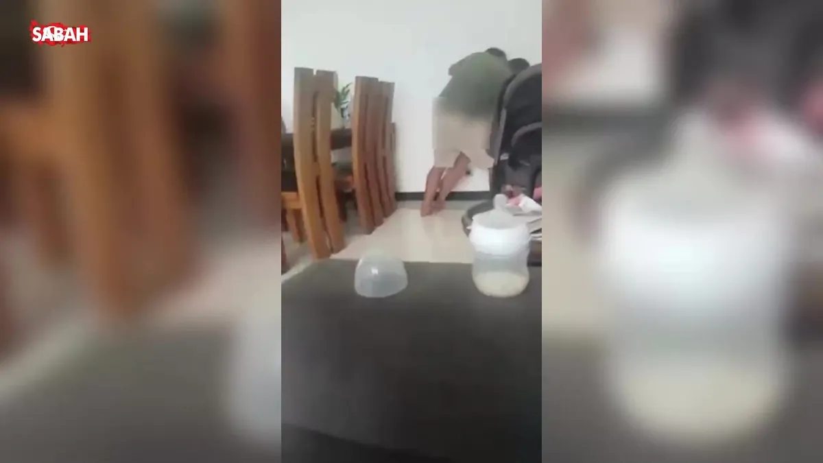 Dehşete düşüren anlar! Sanal medyada tepkiler çığ gibi büyüdü: Cani eş karısını darp edip… | Video videosunu izle Dehşete düşüren anlar! Sanal medyada tepkiler çığ gibi büyüdü: Cani eş karısını darp edip… | Video videosunu izle