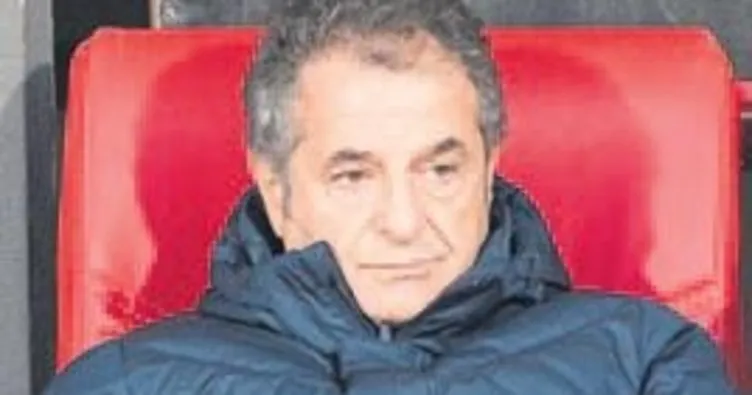 Adana Demirspor teknik direktör arıyor