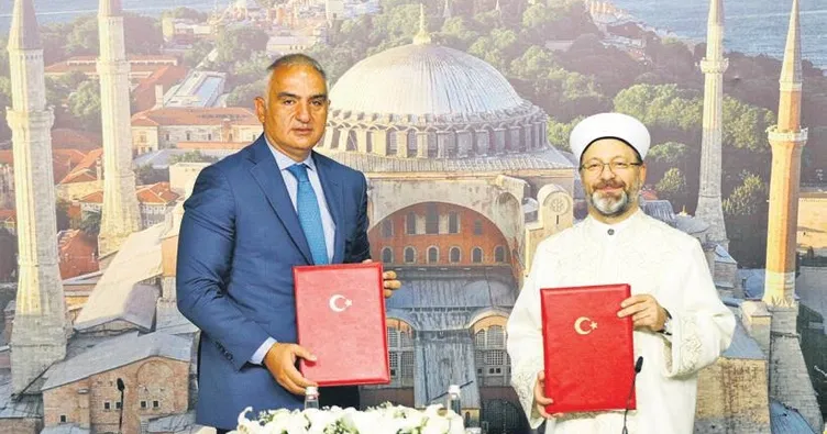 Ayasofya için tarihi protokol