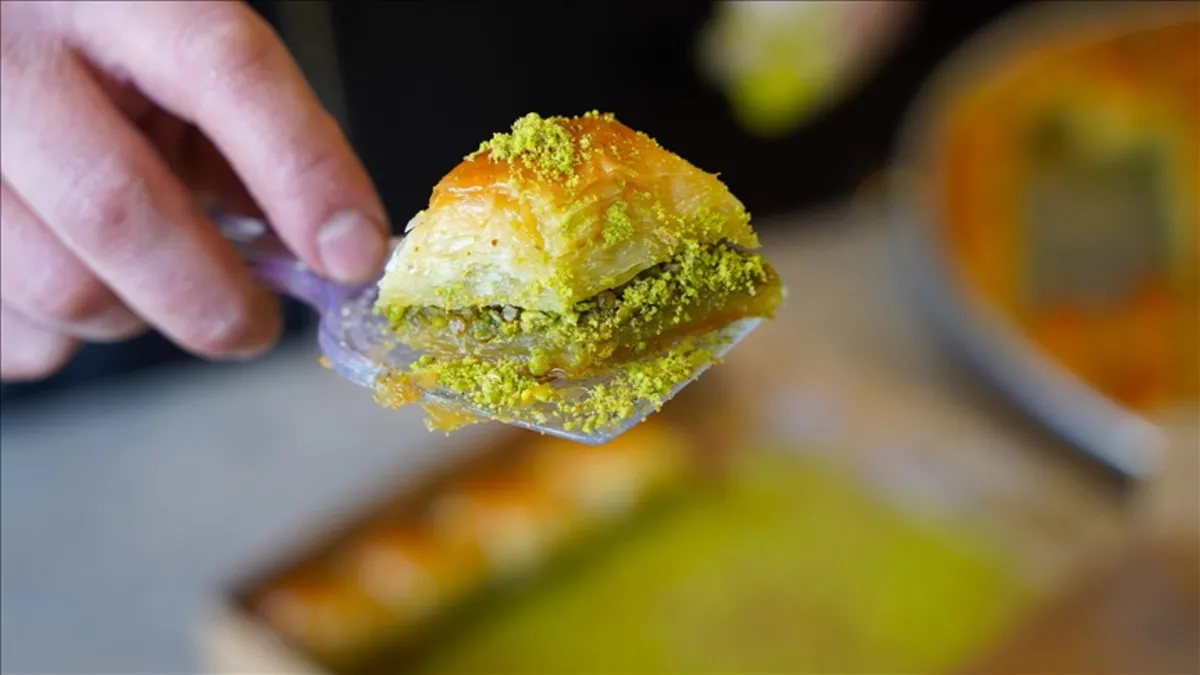 Baklava devi 223 milyon TL’ye satışa çıktı Baklava devi 223 milyon TL’ye satışa çıktı