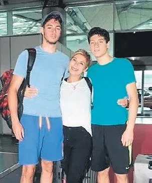 Cemiyetin ünlü anneleri anlattı: Hayat anne olunca böyle değişti!