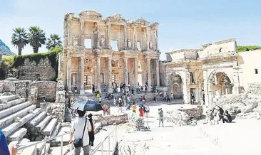 Efes Antik kenti’nde ziyaretçi patlaması