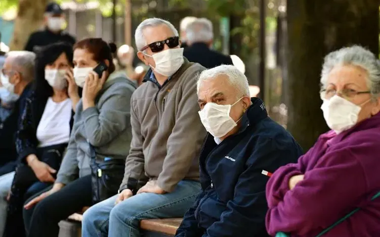 65 yaş üstüne 13 ilde yeni kısıtlamalar! .