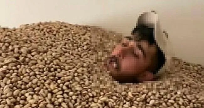 Tarım ve Orman Bakanlığı, Siirt’teki fıstık deposundaki görüntülerle ilgili açıklama yaptı Tarım ve Orman Bakanlığı, Siirt’teki fıstık deposundaki görüntülerle ilgili açıklama yaptı