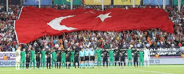 Osmanlıspor maçında anlamalı pankart