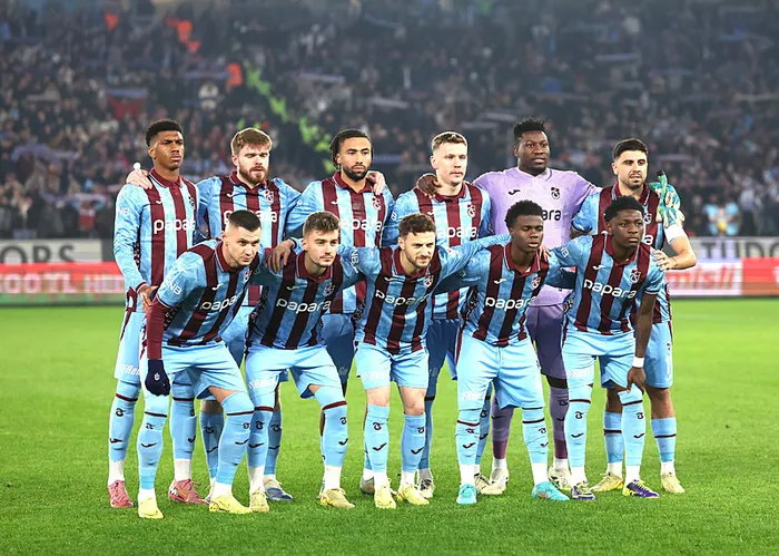 firtina-geri-dondu-trabzonspor-3-1-geriye-dustugu-macta-besiktas-ile-3-3-berabere-kaldi-1765739087761.jpeg