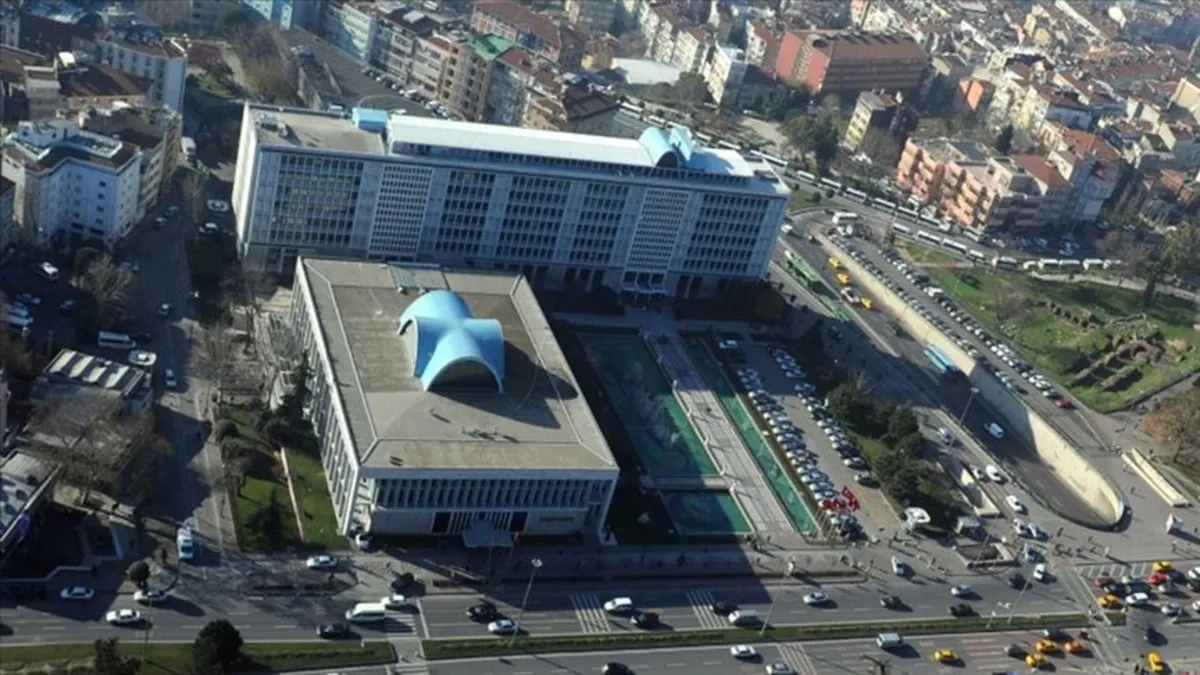 İBB'ye yönelik yolsuzluk soruşturmasında yeni gelişme: 200’ün üzerinde kişi ifadeye çağırıldı