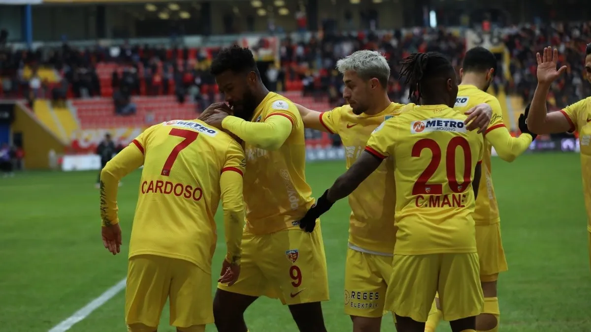 5 gollü maçta kazanan Kayserispor!