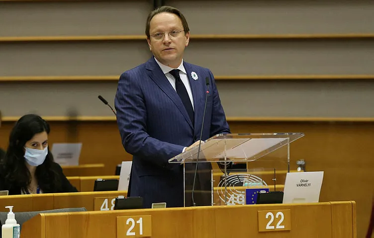 İsveç NATO’ya üye olabilecek mi? Gözler Brüksel’deki zirvede…